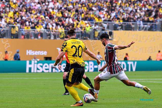 球迷狂熱，0-0激戰(zhàn)！調(diào)侃弟媳父心。