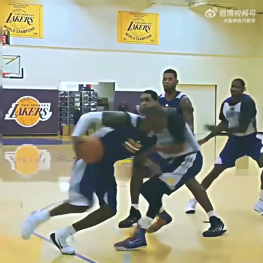 我心中NBA投籃最帥的兩人一個(gè)科比一個(gè)布萊恩特