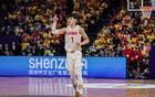 媒體人：男籃缺員，主動鍛煉新人勝于被動輸球。